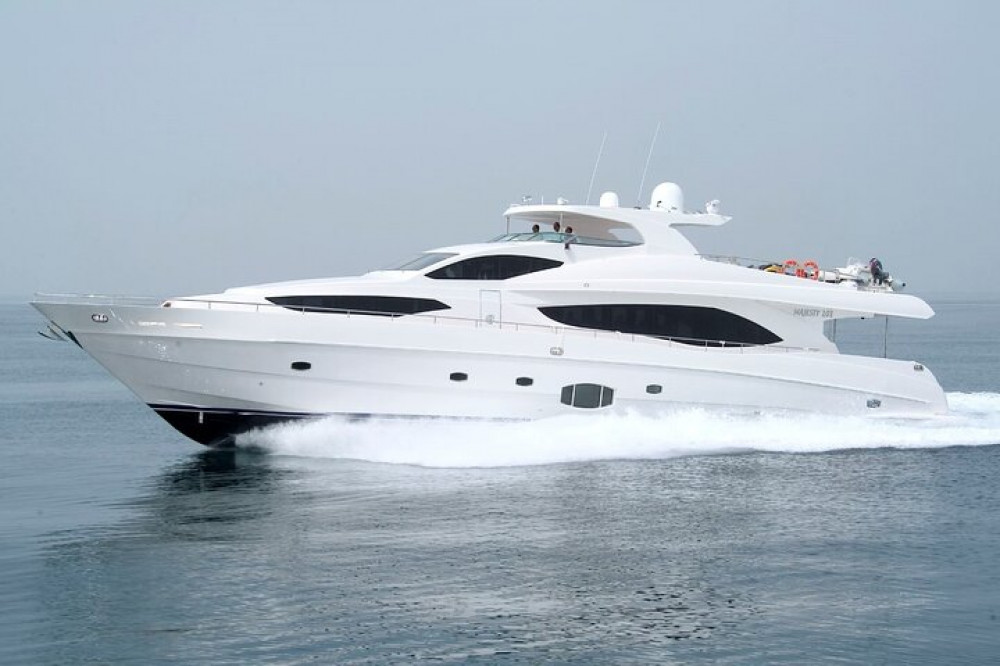 Luxury Private Yacht Rental In Dubai