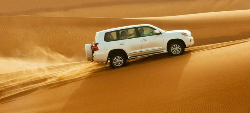 Evening Desert Safari Dubai With Buffet, Dune Bashing, Camel Riding