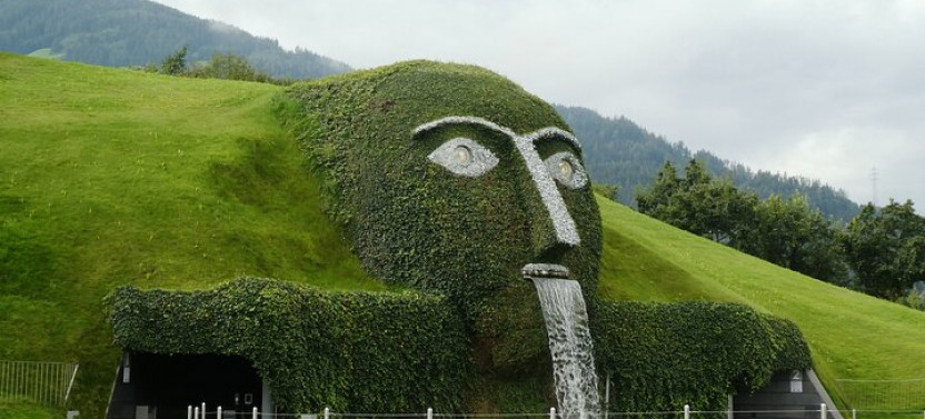 Wattens Private Walking Tour With A Professional Guide