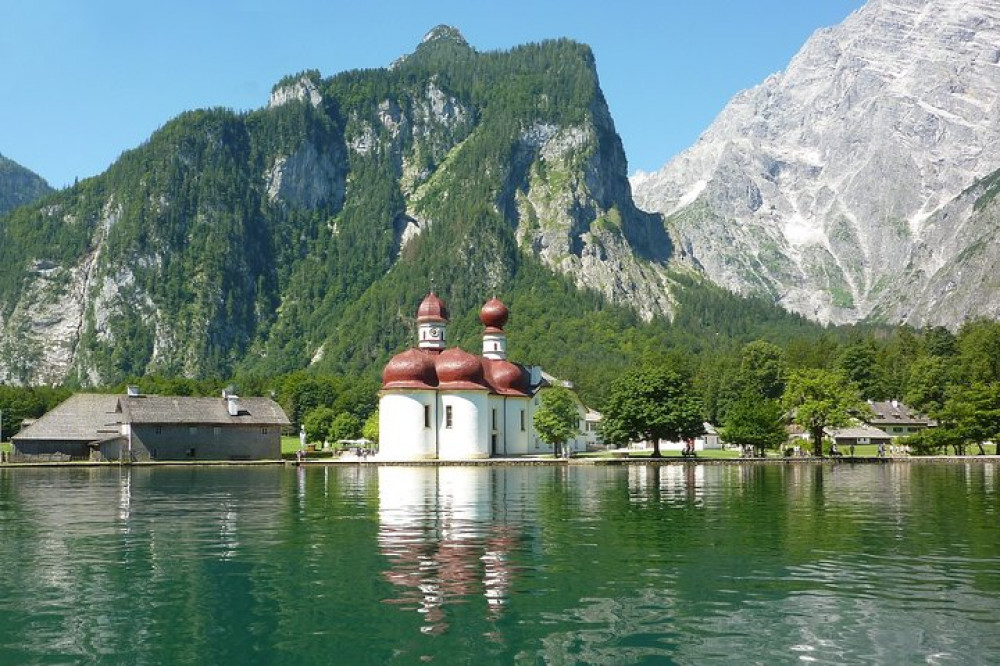 Königssee Private Walking and Boat Tour With A Professional Guide