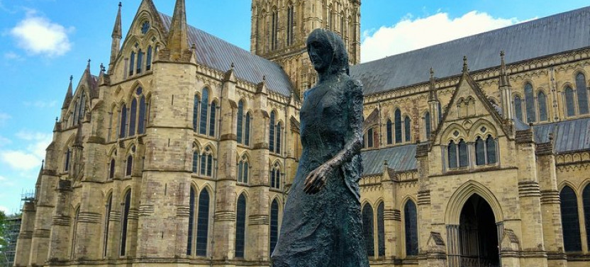 Salisbury Private Walking Tour with a Professional Guide