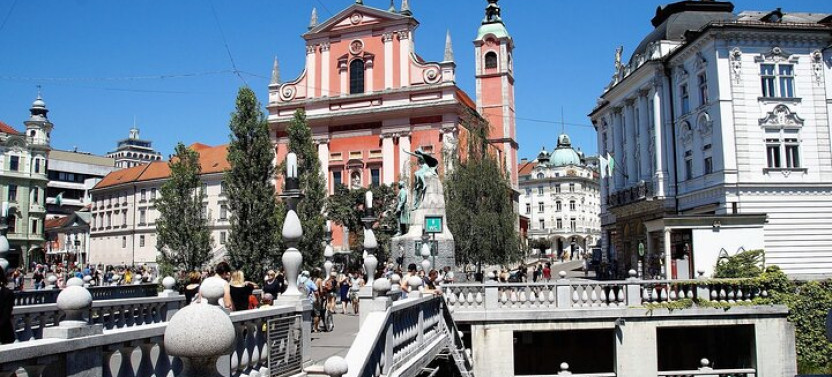 Ljubljana Private Walking Tour With a Professional Guide