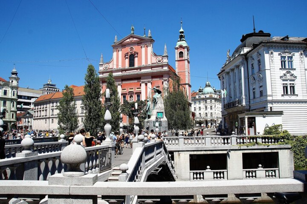 Ljubljana Private Walking Tour With a Professional Guide