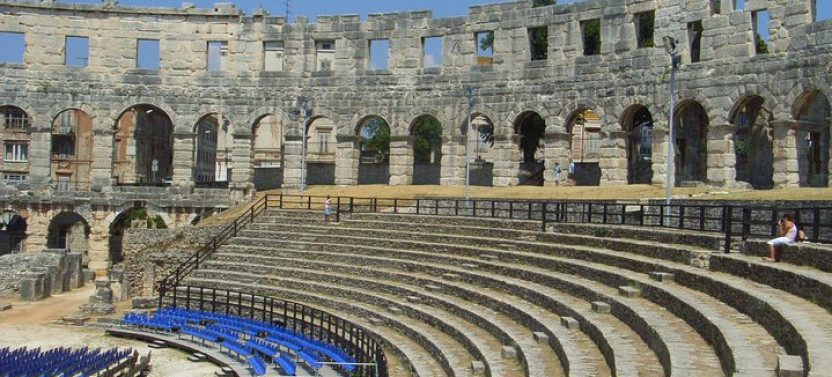 Pula Private Walking Tour With A Professional Guide
