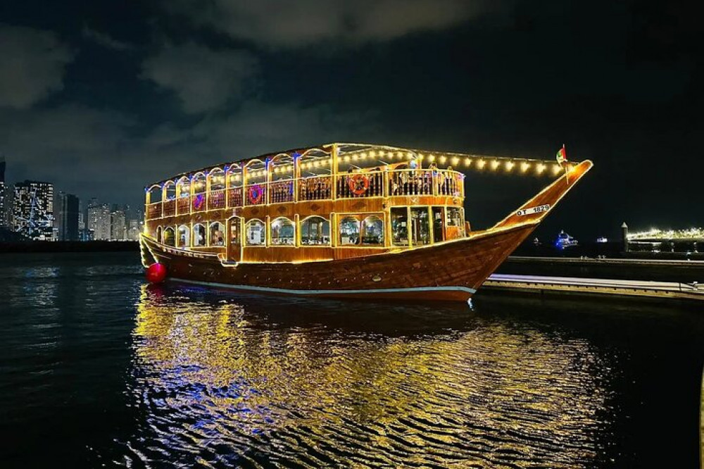 Dubai Dhow Cruise Dinner - Marina: An Enchanting Evening