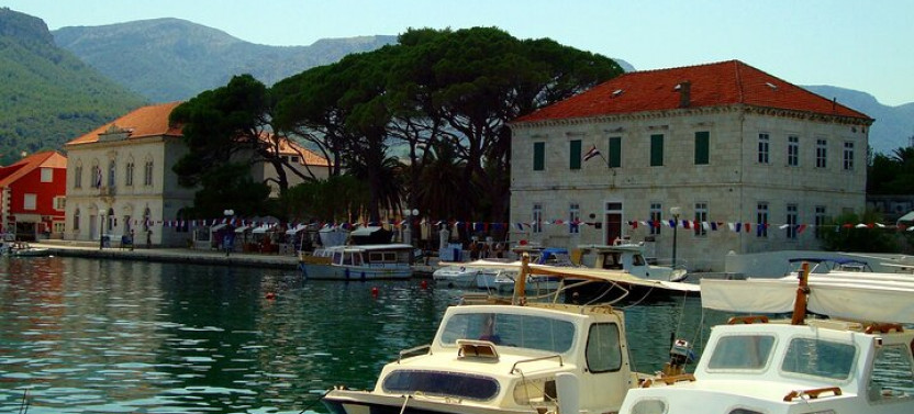 Hvar Private Walking Tour With A Professional Guide