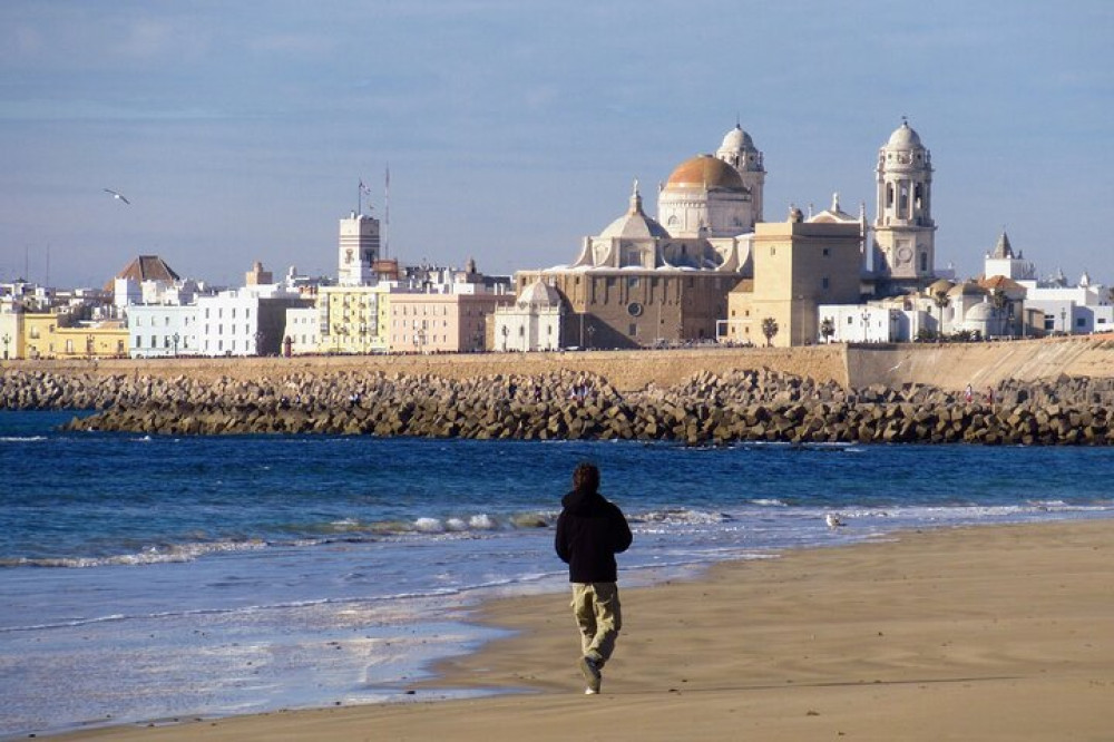 Cadiz Private Walking Tour with a Professional Guide