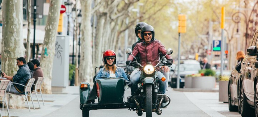 Half Day Barcelona Tour on Sidecar Motorcycle, photo 2 of 12