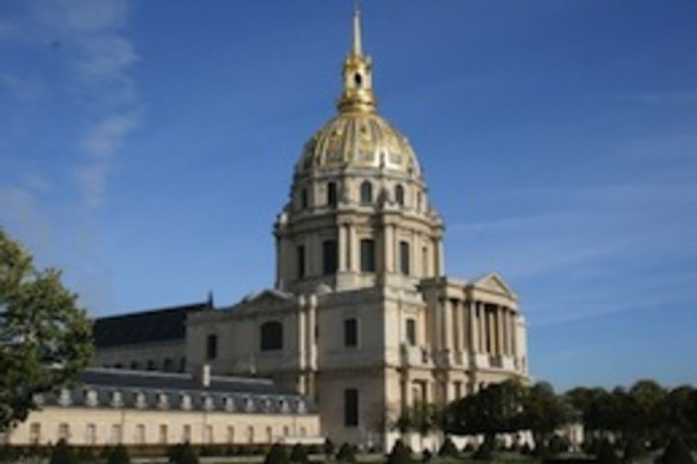 Napoleon Walking Tour: From Empire to Exile