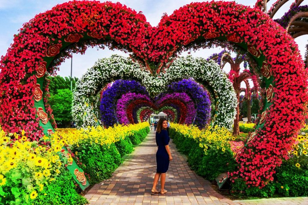 Dubai Miracle Garden and Global Village Shopping Tour