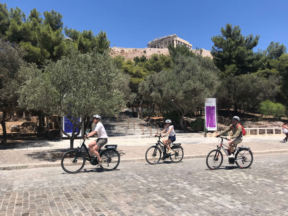 The Best Attractions in Classic Athens eBike Tour in French