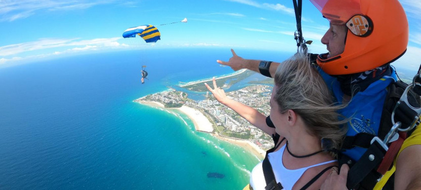Tandem Skydive Over the Beautiful Gold Coast with Beach Landing