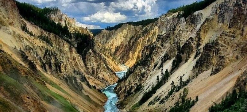Two Day Yellowstone Tour with Private Option