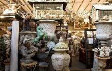 Paris Antiques Market. Small-group guided tour