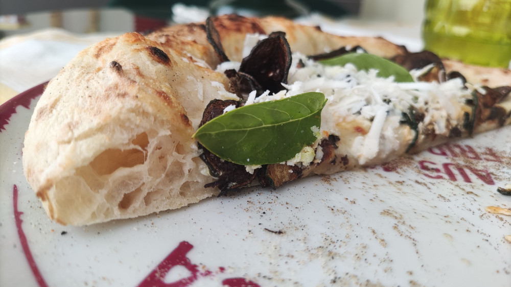 Sicilian Pizza Making Class In Catania With Locals