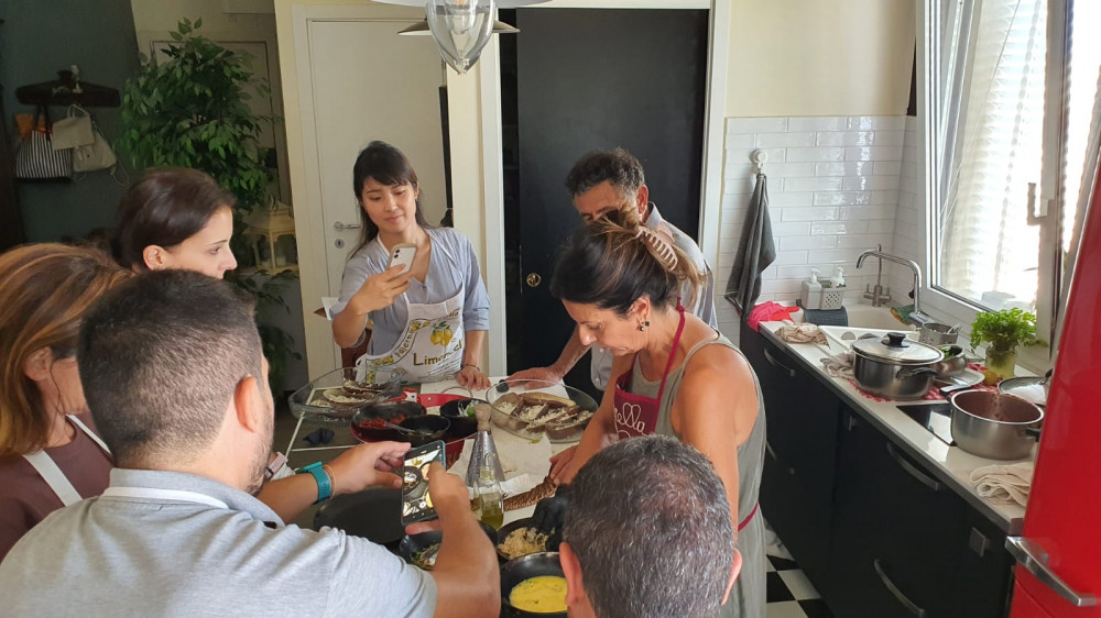 Sicilian Pasta or Pizza Cooking Class in Catania with Mariella