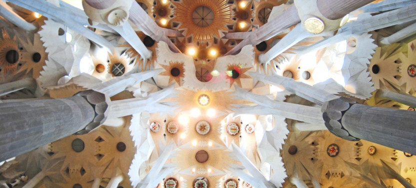 Private Sagrada Familia Fast Track Tour with Hotel Pick up, photo 4 of 9