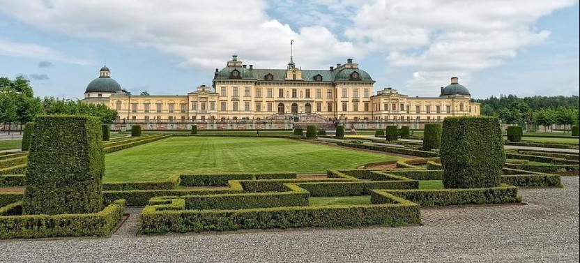 Private Swedish Royal Castle Tour