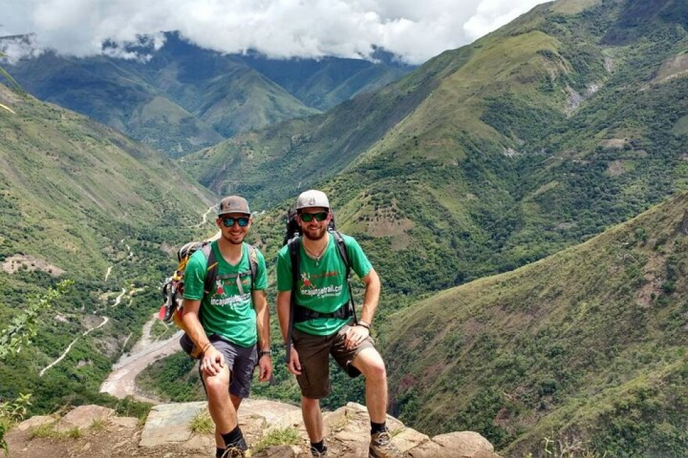 Inca Jungle Trail to Machu Picchu in 4 Days