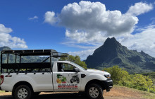 Moorea Safari Tours - Albert 4x4 Jeep Tours1