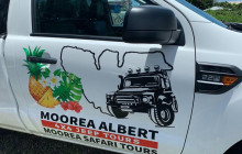 Moorea Safari Tours - Albert 4x4 Jeep Tours4