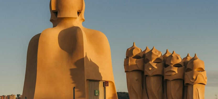 Fast Track La Pedrera Guided Tour, photo 4 of 10