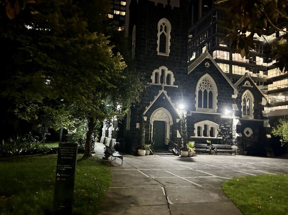 Melbourne: Spirits and Ales Haunted Pub Tour!