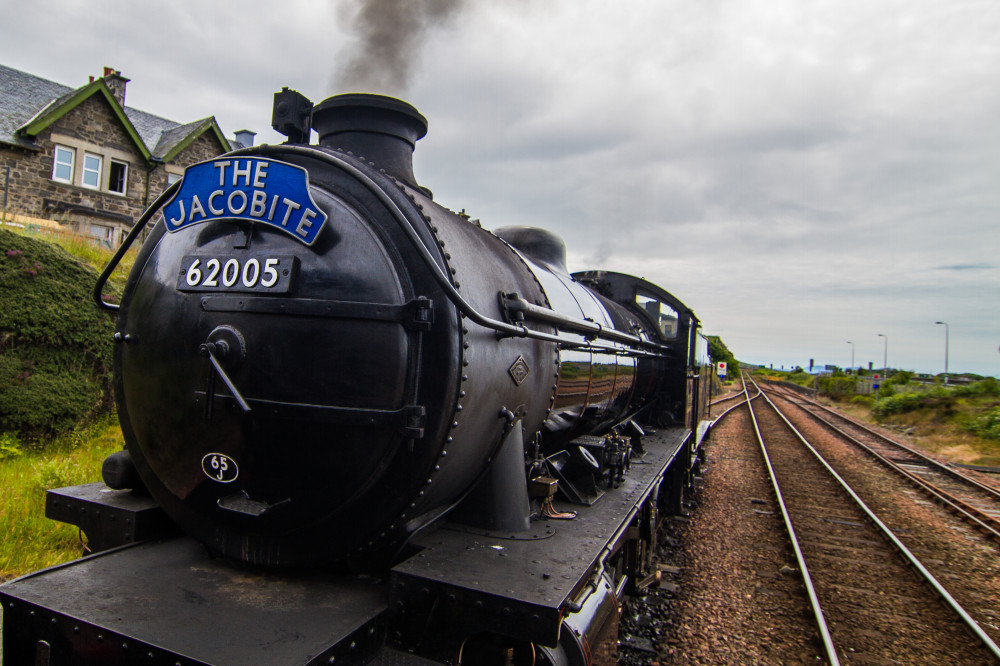 Glen Coe, Loch Ness and The Jacobite Steam Train (1 Night - Twin room)