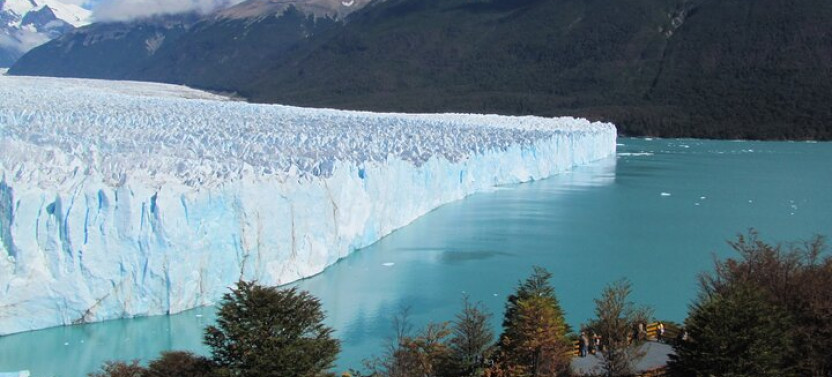 Perito Moreno Glacier - Calafate (Footbridges and Navigation)