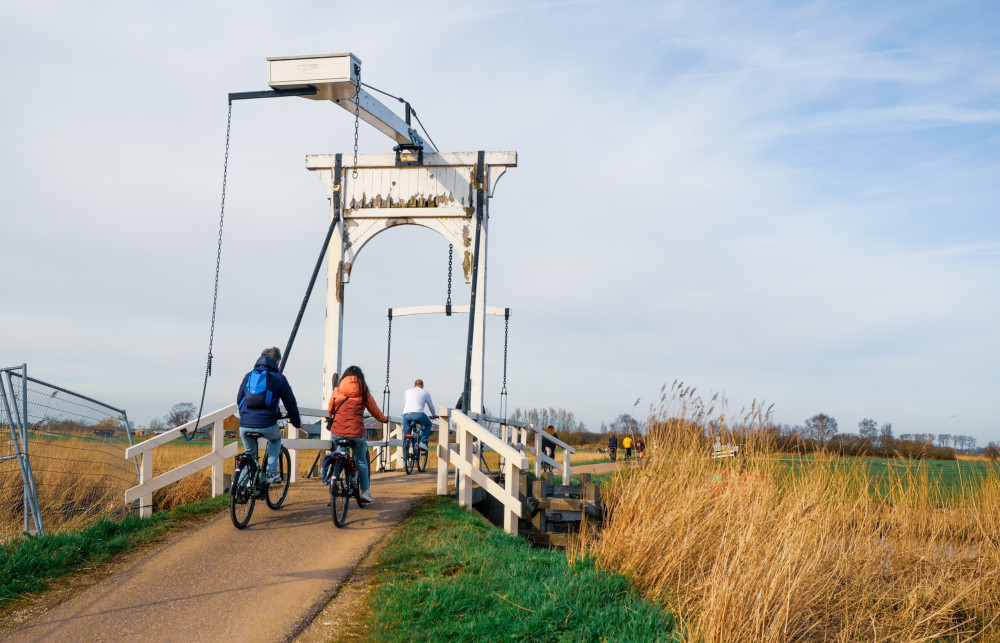 Countryside North E-Bike Tour