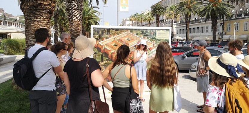 Split's Secrets - Private Walking Tour with Marjan Hill