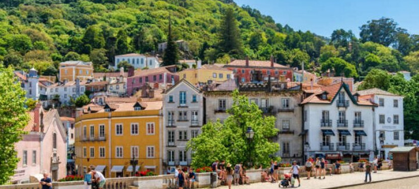 Small Group Sintra Tour With Pena Palace, Belém And Cascais