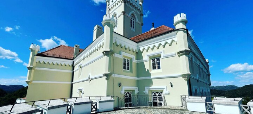 Varazdin Baroque Town & Trakoscan Castle, Small Group from Zagreb