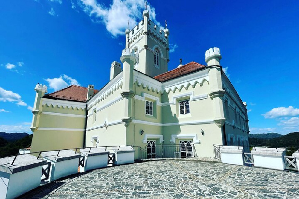 Varazdin Baroque Town & Trakoscan Castle, Small Group from Zagreb