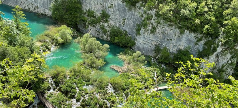 Plitvice Lakes with Ticket & Rastoke Small Group Tour from Zagreb