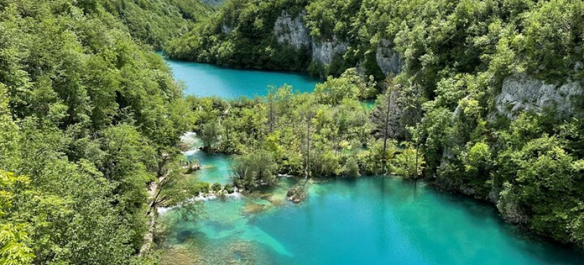Plitvice Lakes with Ticket & Rastoke Small Group Tour from Zagreb
