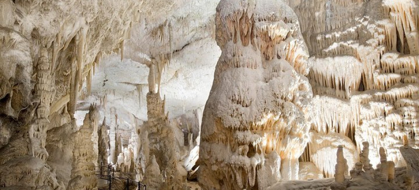 Private Tour from Zagreb: Ljubljana, Postojna & Predjama Castle