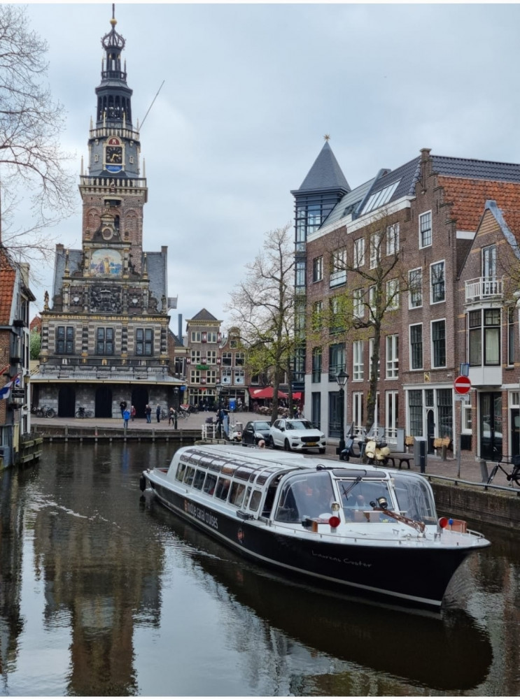 Dutch Cheese Cruise Through Alkmaar