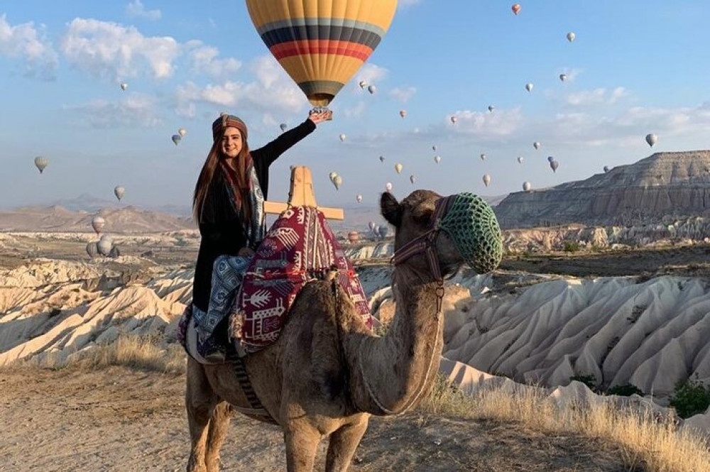 Sunrise Camel Ride Tour