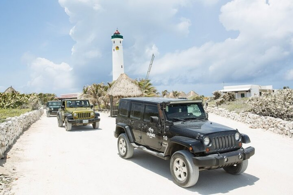 Full Day Tour with Lunch: Explore Cozumel Island by Jeep