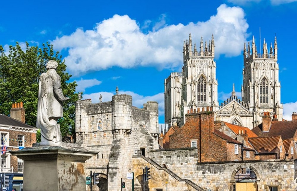 York, The Dales, Lake District & Hadrian's Wall - 5 Day Tour