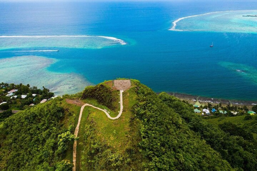 Albert Moorea Cruise Ship Tour 4x4 Belvedere Magic Mountain