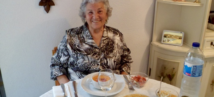 Traditional Spanish Cooking Class with a Grandmother in Madrid