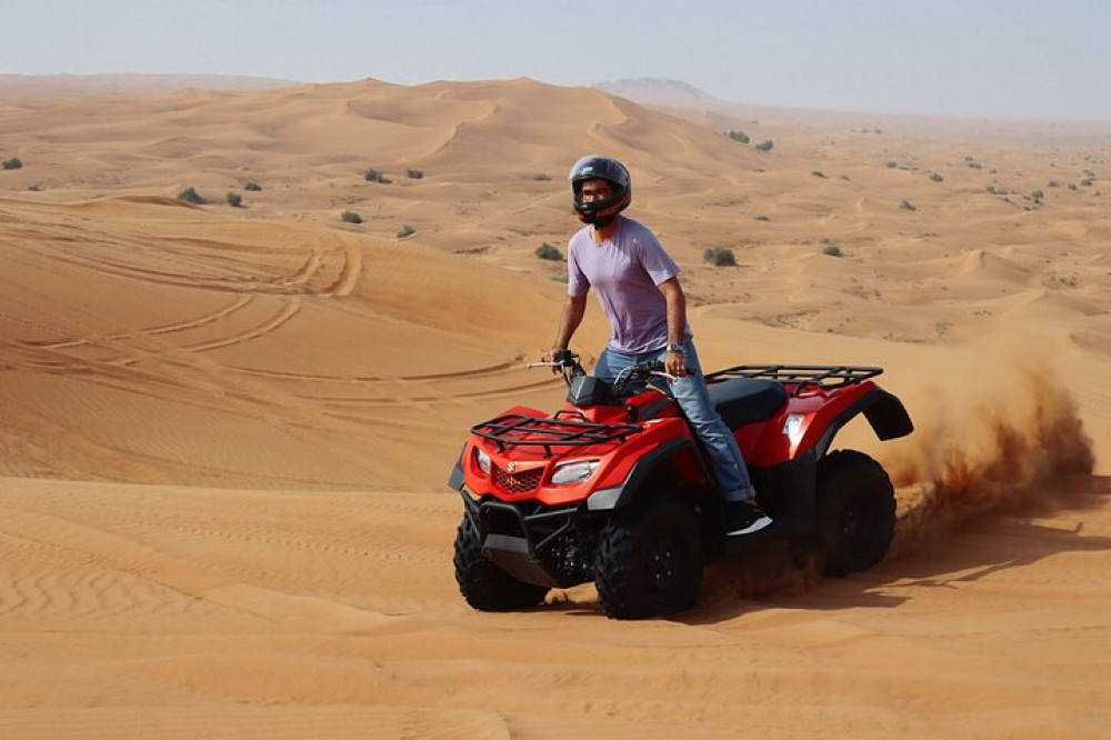 Dubai: Quad Bike Desert Adventure Safari, Desert Sand Boarding