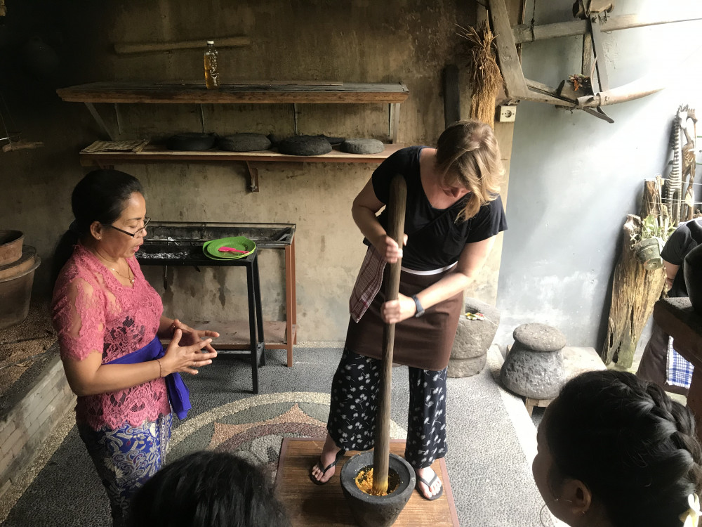 Small Group Balinese Cooking Class with Private Hotel Transfers