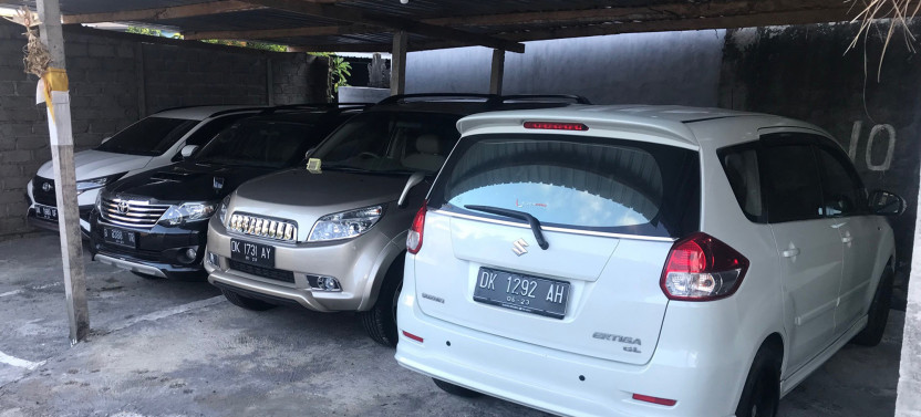 Bali Private Car Charter with Chauffeur Driver
