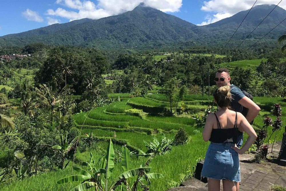 Rural and Beach 2-Day Bali Tour with Pick Up