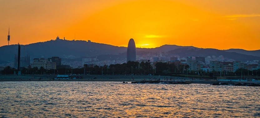 Private Motor Yacht Charter - Barcelona Skyline, photo 3 of 6