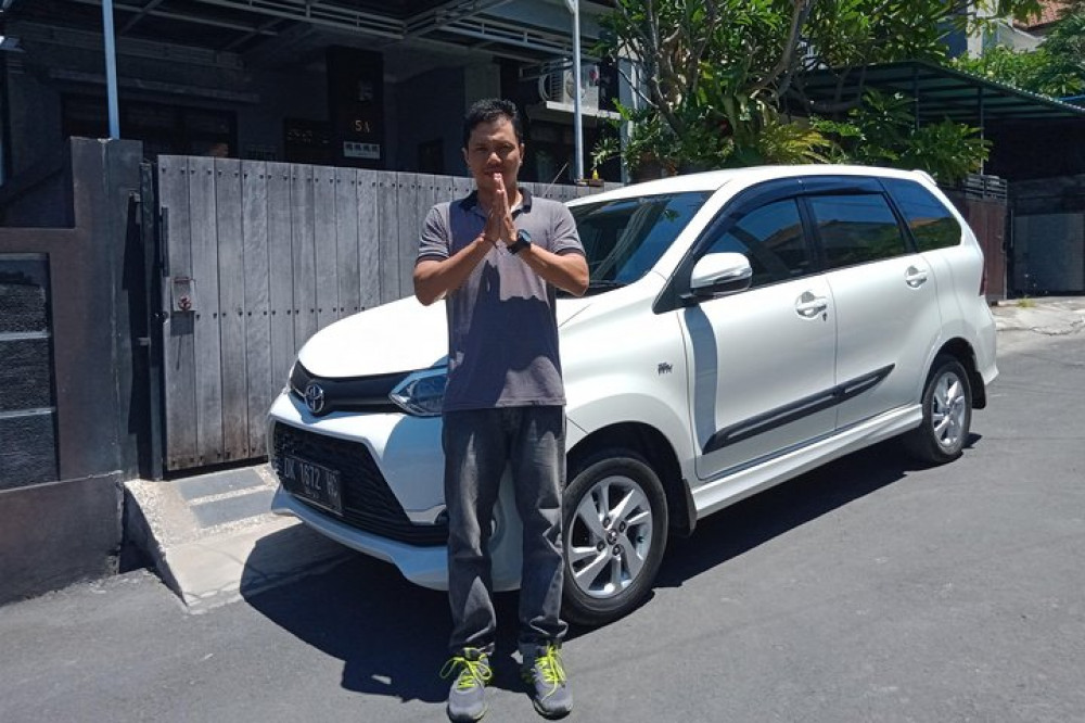 Private Full-Day Bali Car Rental with Driver