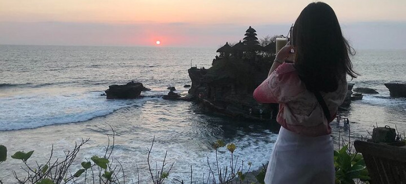Bali Airport Pick Up plus Flexible Car Charter Any Day